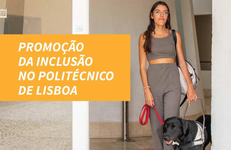 rapariga co cão guia